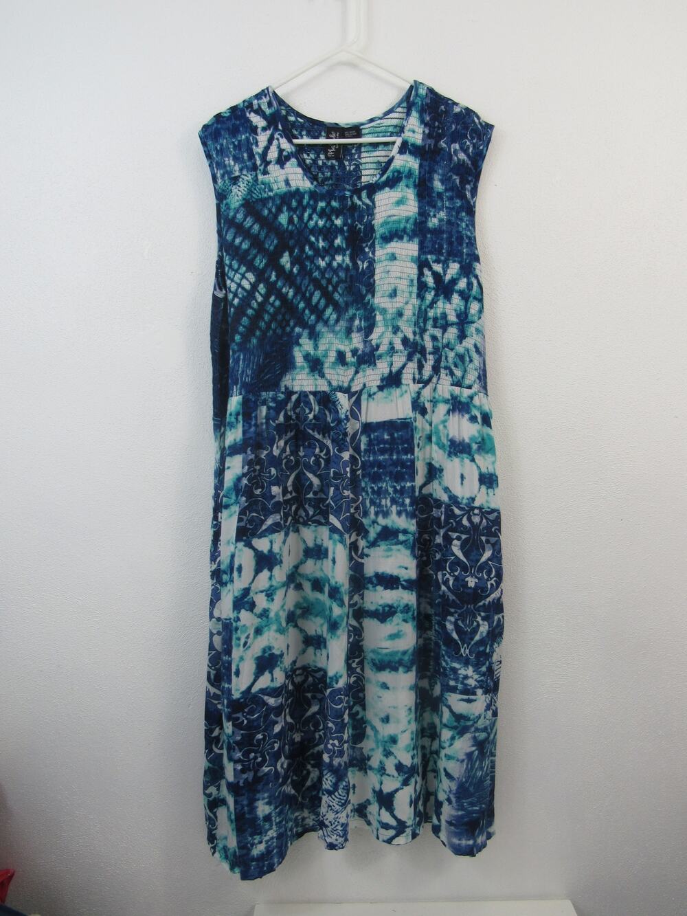 On The Plus Side 3X Sleeveless Blue Tie Dye Batik Print Dress Patchwork